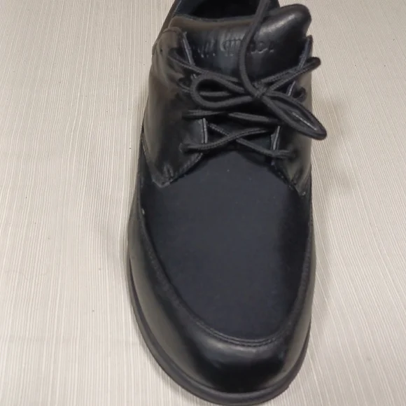 Sz 8 Black "Pleasure" Work Shoes by P. W. Minor - Picture 5 of 7